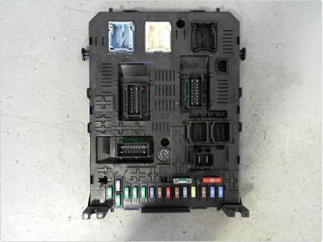BOITIER GESTION HABITACLE CITROEN C4 04-08