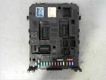 BOITIER GESTION HABITACLE CITROEN C4 04-08