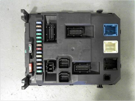BOITIER GESTION HABITACLE CITROEN C3 PICASSO 09-12