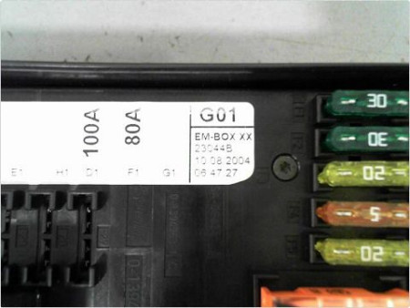 BOITE A FUSIBLES VOLKSWAGEN GOLF V 2003-2009