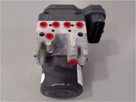 UNITE HYDRAULIQUE ABS TOYOTA AVENSIS VERSO 04-06