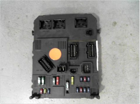 BOITIER GESTION HABITACLE PEUGEOT 206 98-09