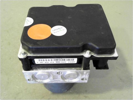 UNITE HYDRAULIQUE ABS RENAULT SCENIC II PH2 06-09