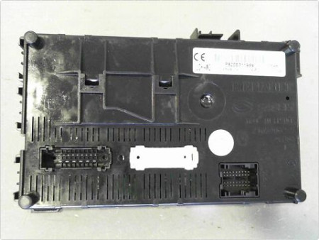 BOITIER GESTION HABITACLE RENAULT CLIO