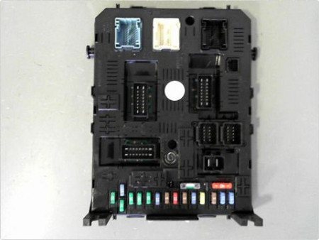 BOITIER GESTION HABITACLE CITROEN C4 04-08