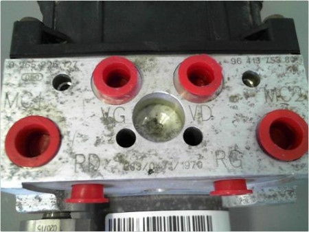 UNITE HYDRAULIQUE ABS CITROEN XSARA 2000-