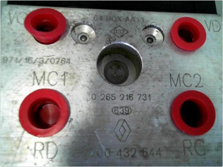 UNITE HYDRAULIQUE ABS RENAULT MEGANE I PH2 99-02