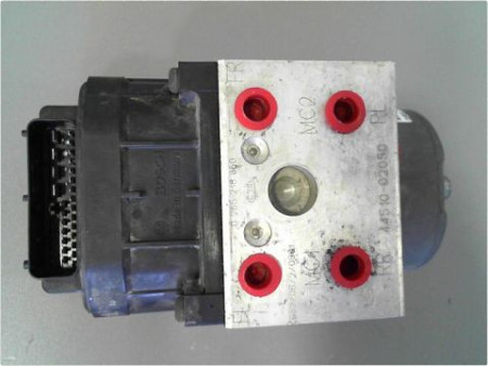 UNITE HYDRAULIQUE ABS TOYOTA COROLLA 2004-