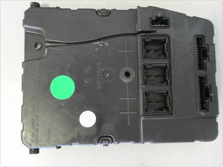 BOITIER GESTION HABITACLE RENAULT SCENIC II PH1 02-06