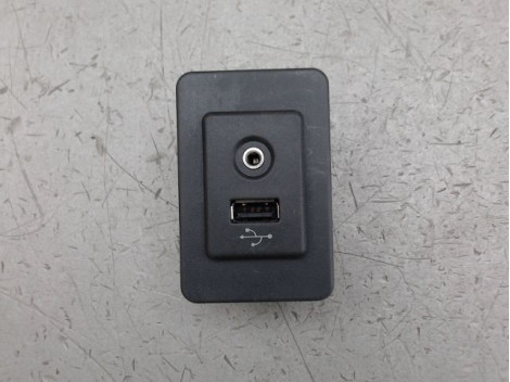 PORT USB/AUX NISSAN NOTE