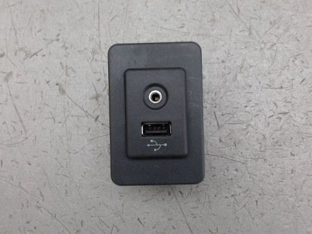 PORT USB/AUX NISSAN NOTE