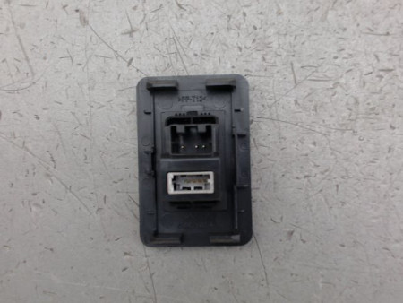 PORT USB/AUX NISSAN NOTE
