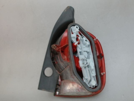 FEU ARRIERE GAUCHE  RENAULT MODUS