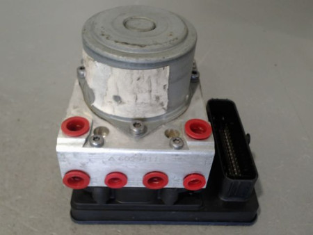 UNITE HYDRAULIQUE ABS FIAT 500X