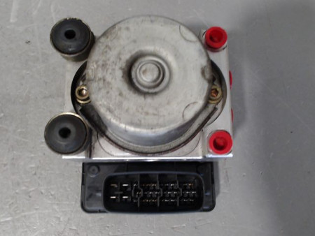UNITE HYDRAULIQUE ABS TOYOTA YARIS