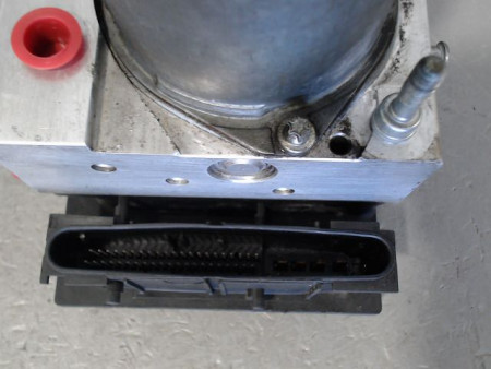 UNITE HYDRAULIQUE ABS CITROEN XSARA