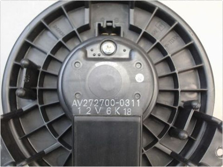 MOTEUR VENTILATEUR CHAUFFAGE TOYOTA YARIS