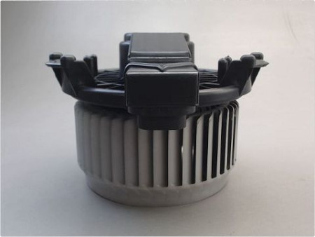 MOTEUR VENTILATEUR CHAUFFAGE TOYOTA YARIS