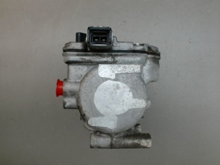 COMPRESSEUR AIR CONDITIONNE TOYOTA AURIS