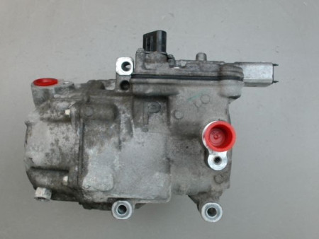 COMPRESSEUR AIR CONDITIONNE TOYOTA AURIS