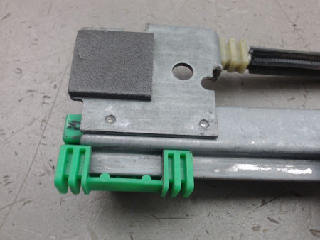 MECANISME LEVE-GLACE AVANT DROIT PEUGEOT 306