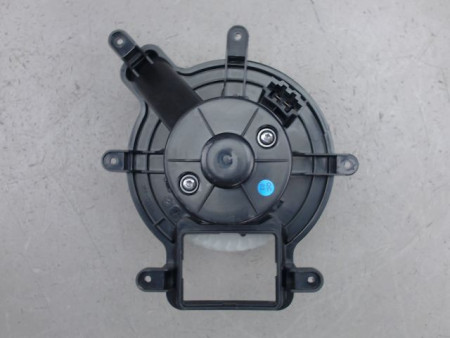 MOTEUR VENTILATEUR CHAUFFAGE PEUGEOT 5008