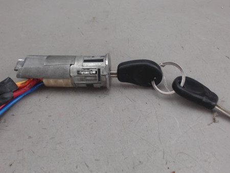 ANTIVOL DE DIRECTION CITROEN SAXO