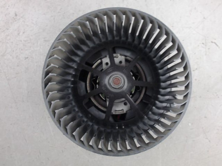MOTEUR VENTILATEUR CHAUFFAGE FORD FOCUS