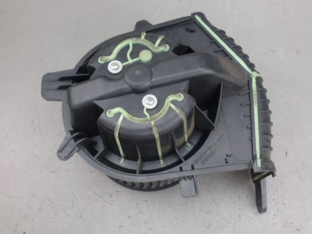 MOTEUR VENTILATEUR CHAUFFAGE RENAULT MEGANE