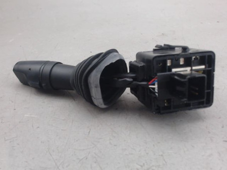 COMMANDE ESSUIE GLACE CHEVROLET CAPTIVA