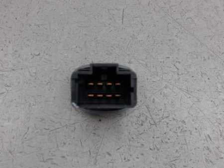 BOUTON DE WARNING RENAULT CLIO