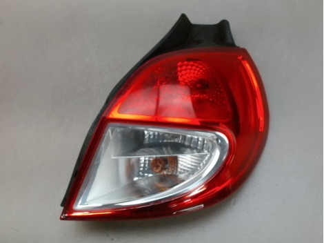 FEU ARRIERE DROIT RENAULT CLIO