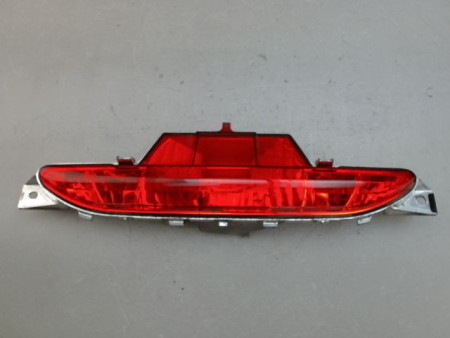 FEU BROUILLARD CENTRAL ARRIERE PEUGEOT 208