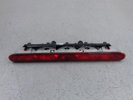 FEUX STOP SUPPLEMENTAIRE PEUGEOT 206
