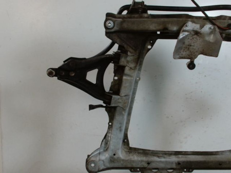 BERCEAU MOTEUR AVANT RENAULT CLIO