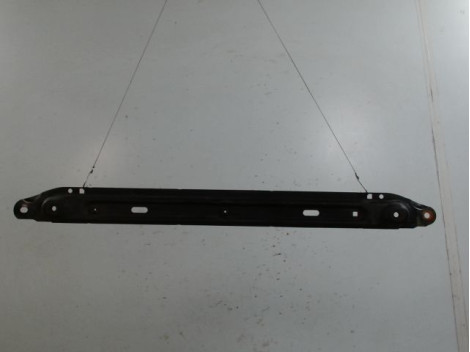 TRAVERSE INFERIEURE ARMATURE AVANT PEUGEOT 308