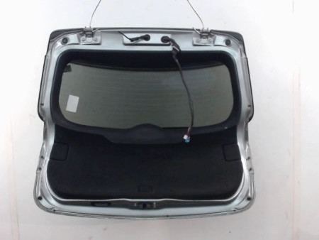 HAYON TOYOTA AVENSIS