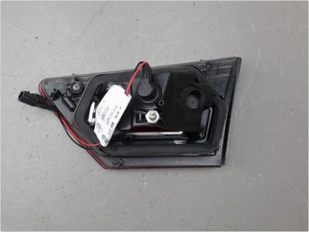 FEU ARRIERE INTERIEUR GAUCHE RENAULT CLIO