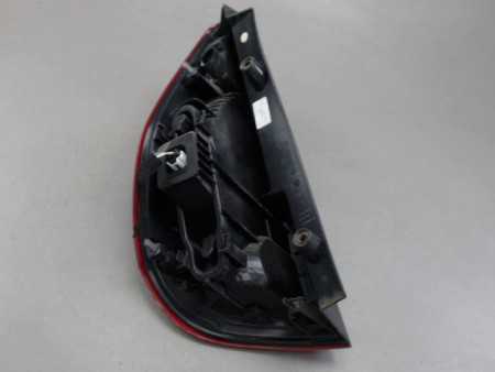 FEU ARRIERE DROIT RENAULT MEGANE