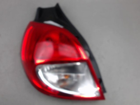 FEU ARRIERE GAUCHE  RENAULT CLIO