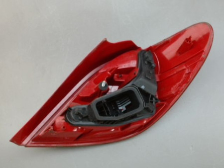 FEU ARRIERE GAUCHE  PEUGEOT 207