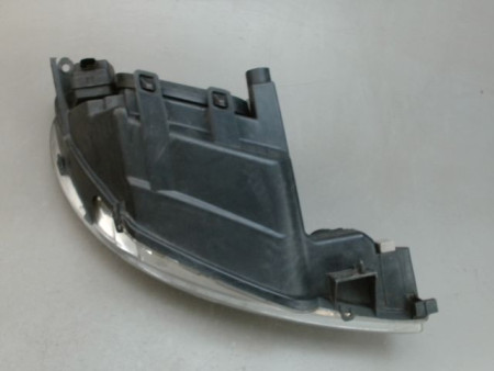 PHARE GAUCHE PEUGEOT 206
