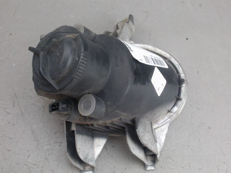 PHARE ANTIBROUILLARD AVANT DROIT PEUGEOT 206