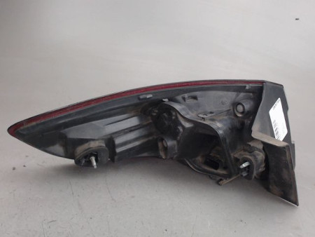FEU ARRIERE DROIT RENAULT MEGANE