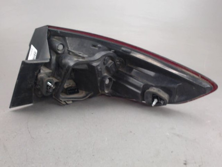 FEU ARRIERE GAUCHE  RENAULT MEGANE