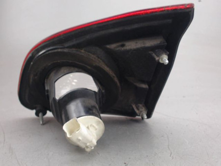 FEU ARRIERE INTERIEUR GAUCHE NISSAN QASHQAI