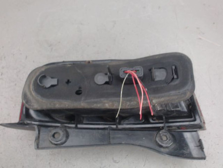 FEU ARRIERE GAUCHE  NISSAN MICRA