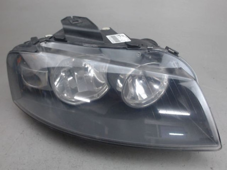PHARE DROIT AUDI A3