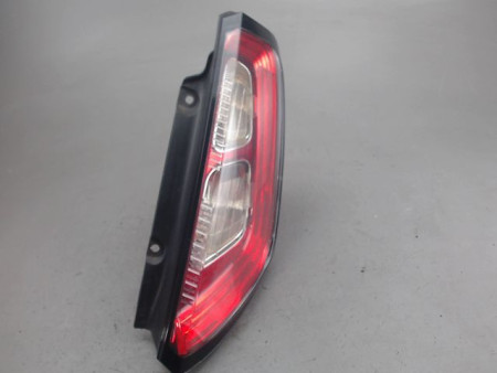 FEU ARRIERE DROIT FIAT PUNTO