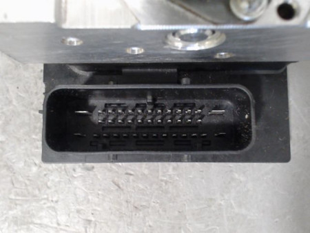 UNITE HYDRAULIQUE ABS B.M.W. X3